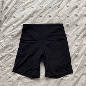lululemon 6” align short